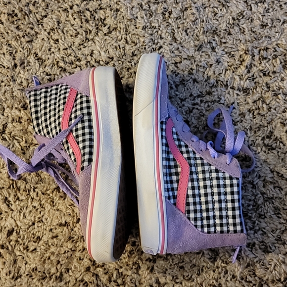 Kid Van's high tops - Picture 3 of 4